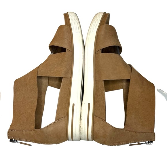EILEEN FISHER Sport Tumbled Leather Sneaker Sandal in Honey Size 7.5 - Picture 5 of 11